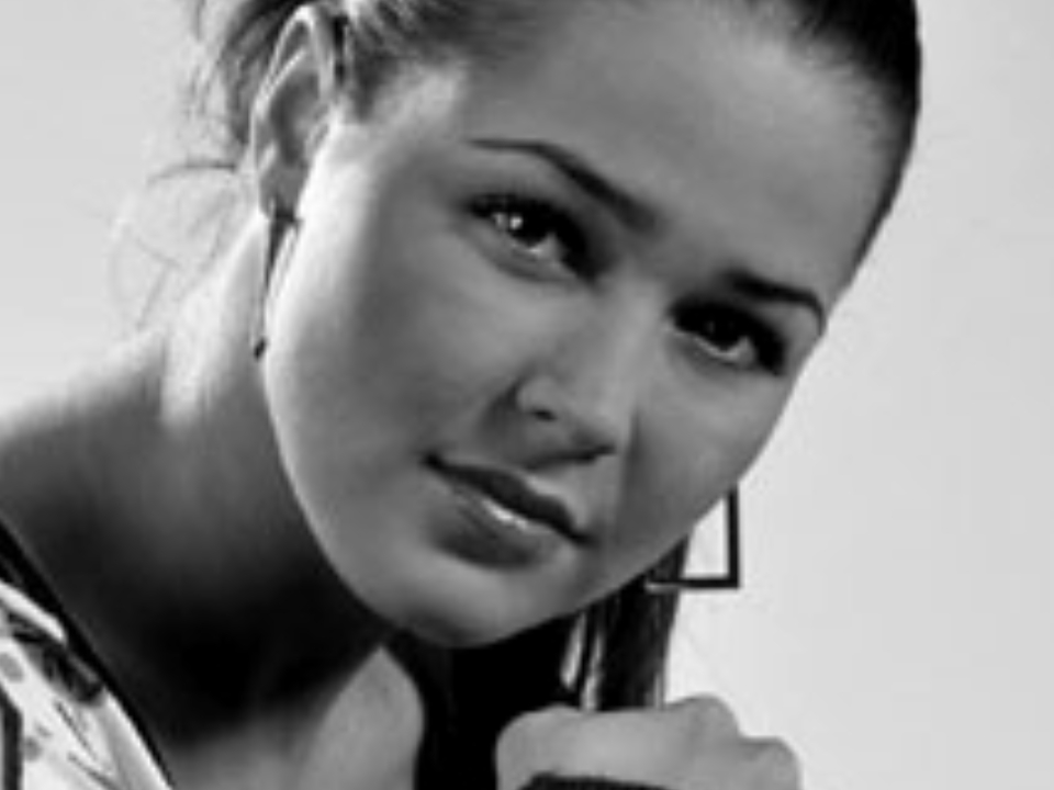 ANETA VRZALOVÁ